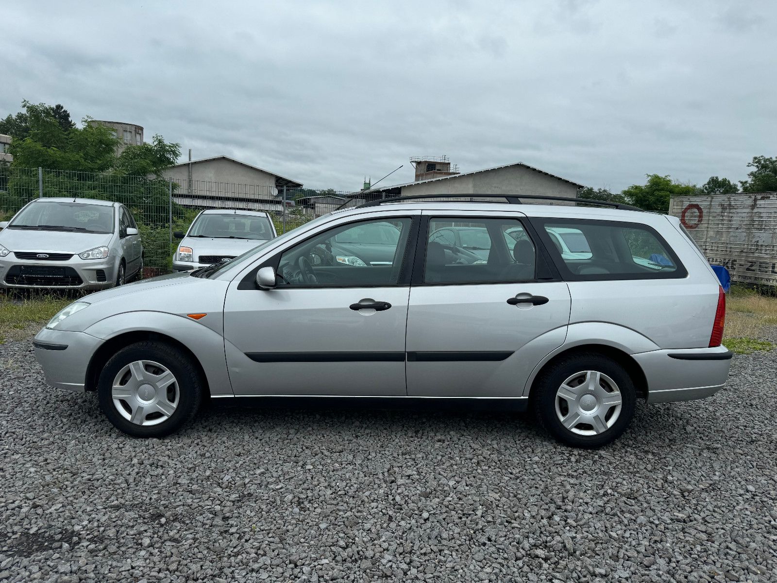 Ford Focus 1.6 Turnier !TÜV NEU/ZAHNR.NEU/GARANTIE!