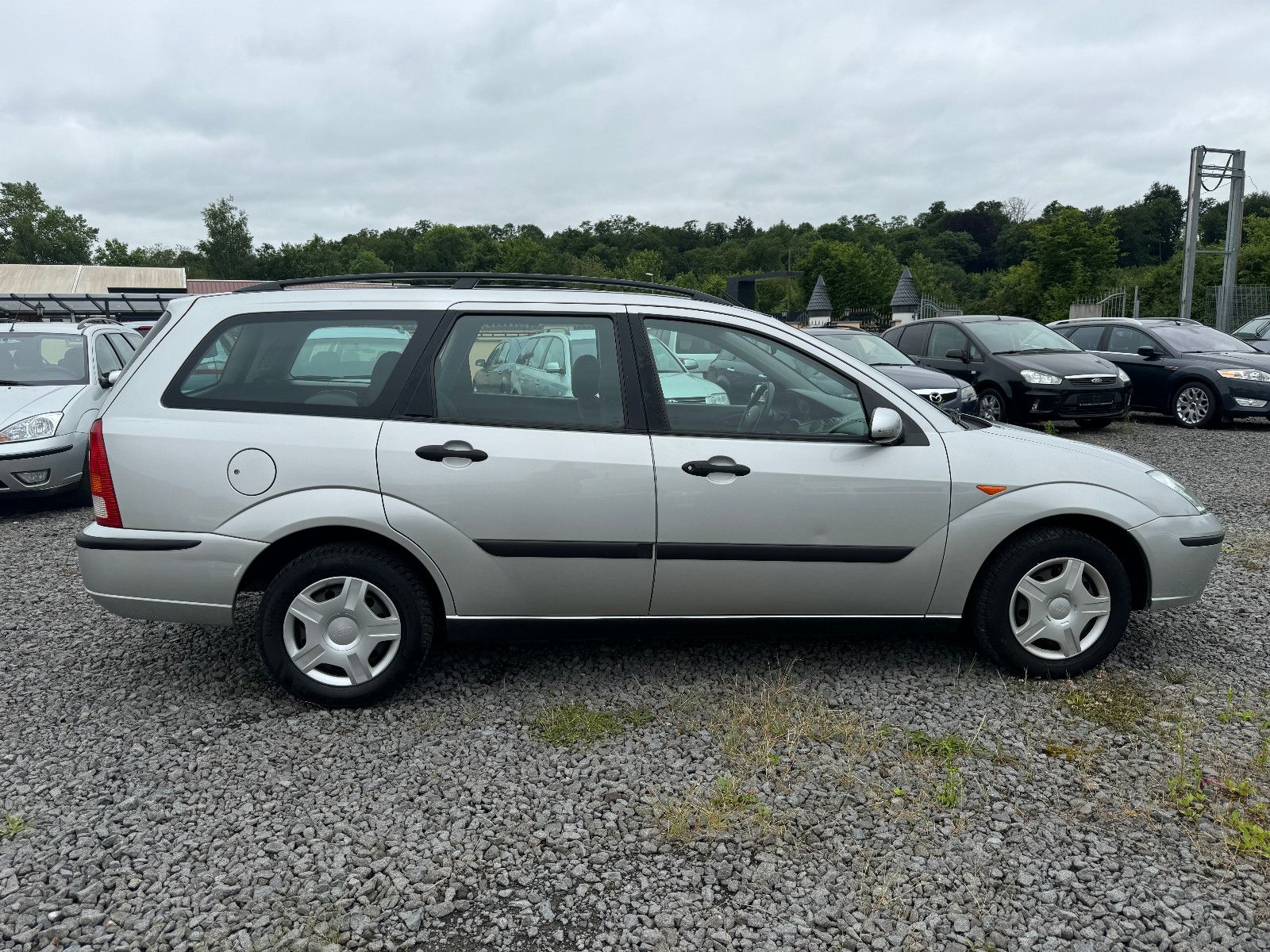 Ford Focus 1.6 Turnier !TÜV NEU/ZAHNR.NEU/GARANTIE!