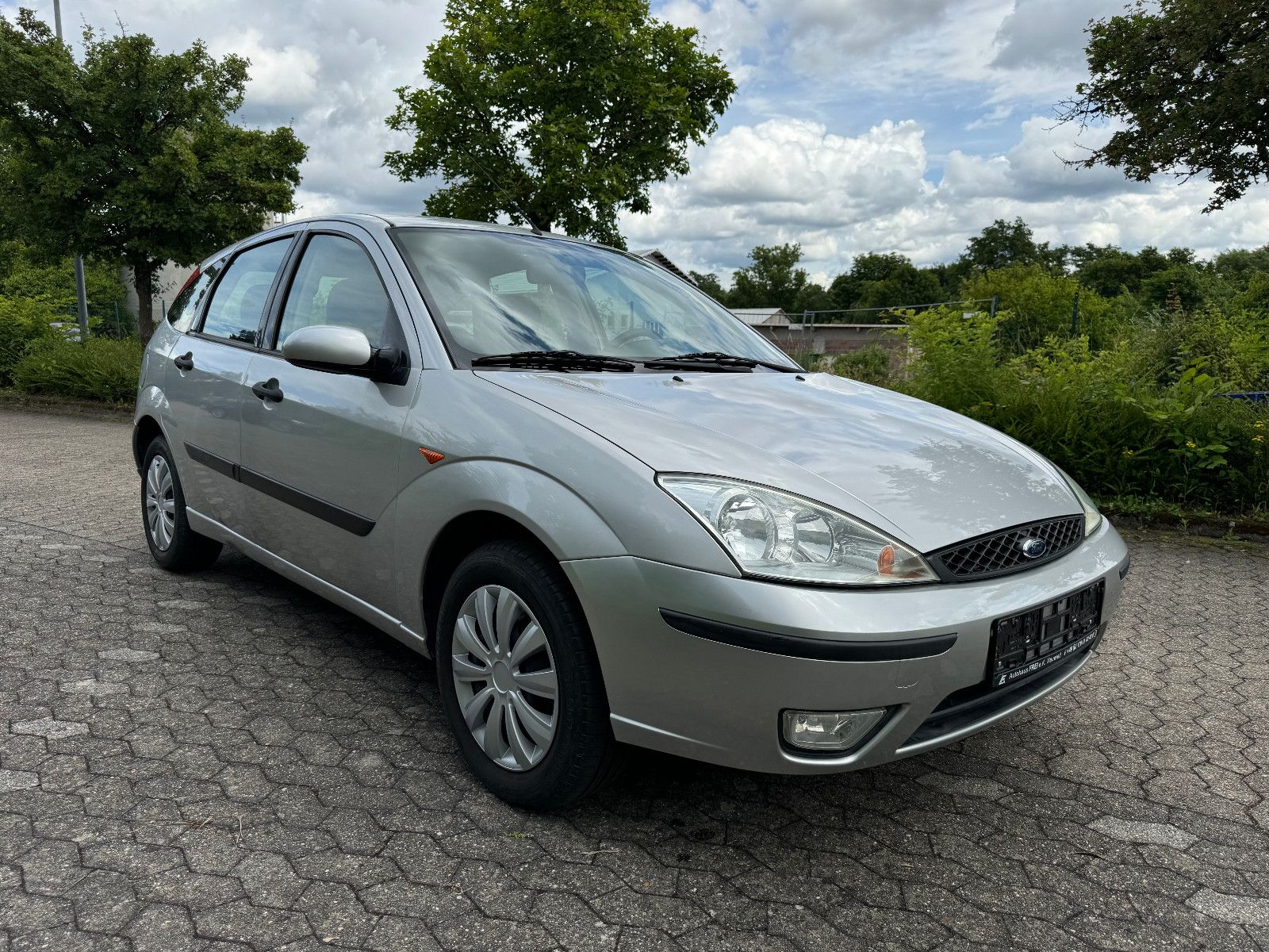 Ford Focus 1.8 Lim. Viva X TÜV NEU/ZAHNR.NEU/GARANTIE