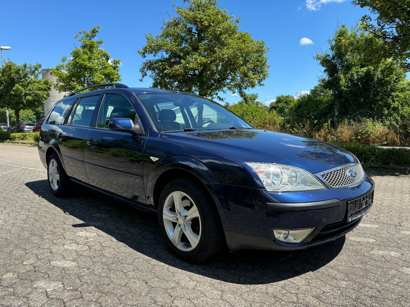 Ford Mondeo 1.8 Turnier Trend !TÜV NEU/GARANTIE!