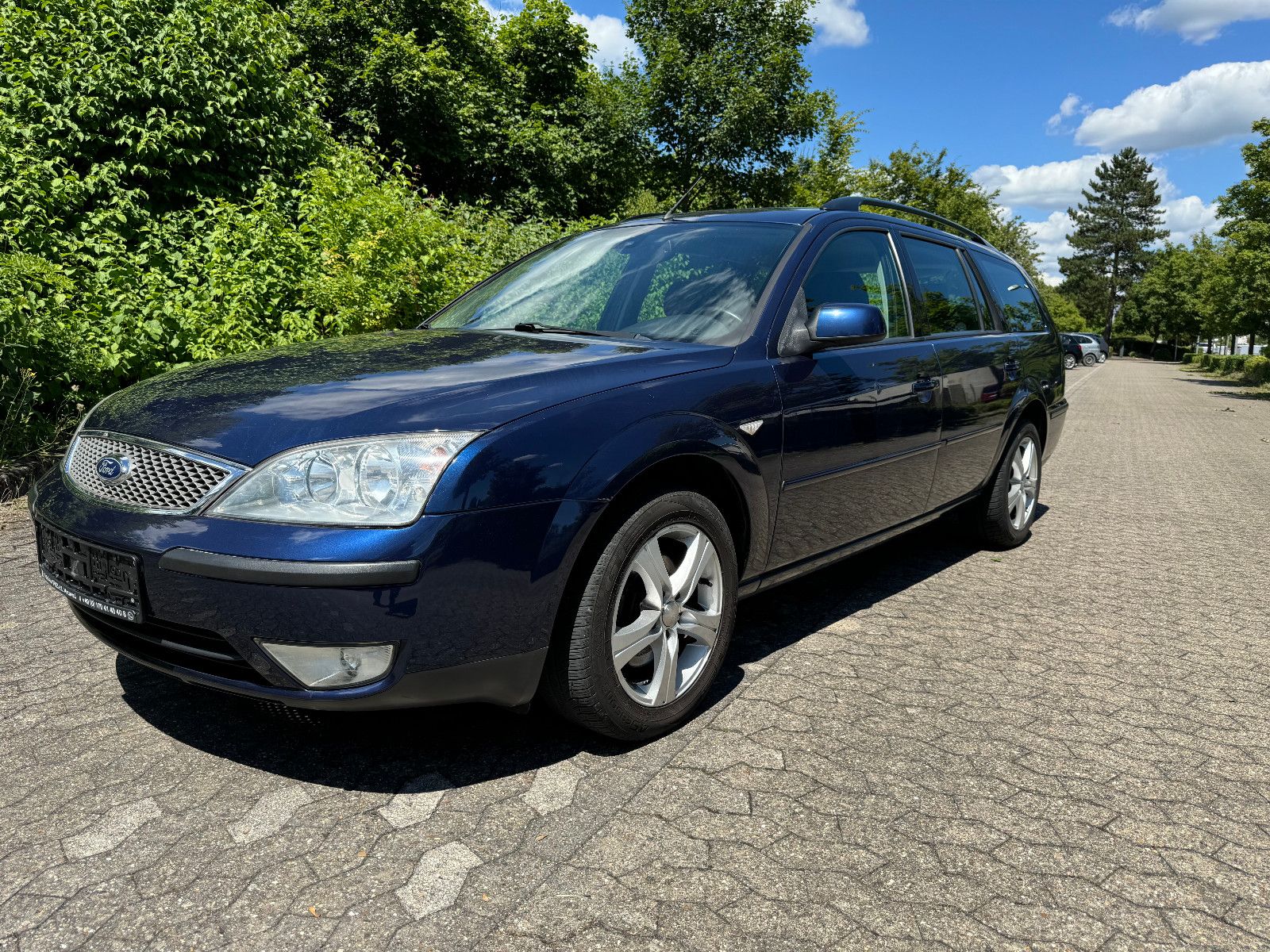 Ford Mondeo 1.8 Turnier Trend !TÜV NEU/GARANTIE!