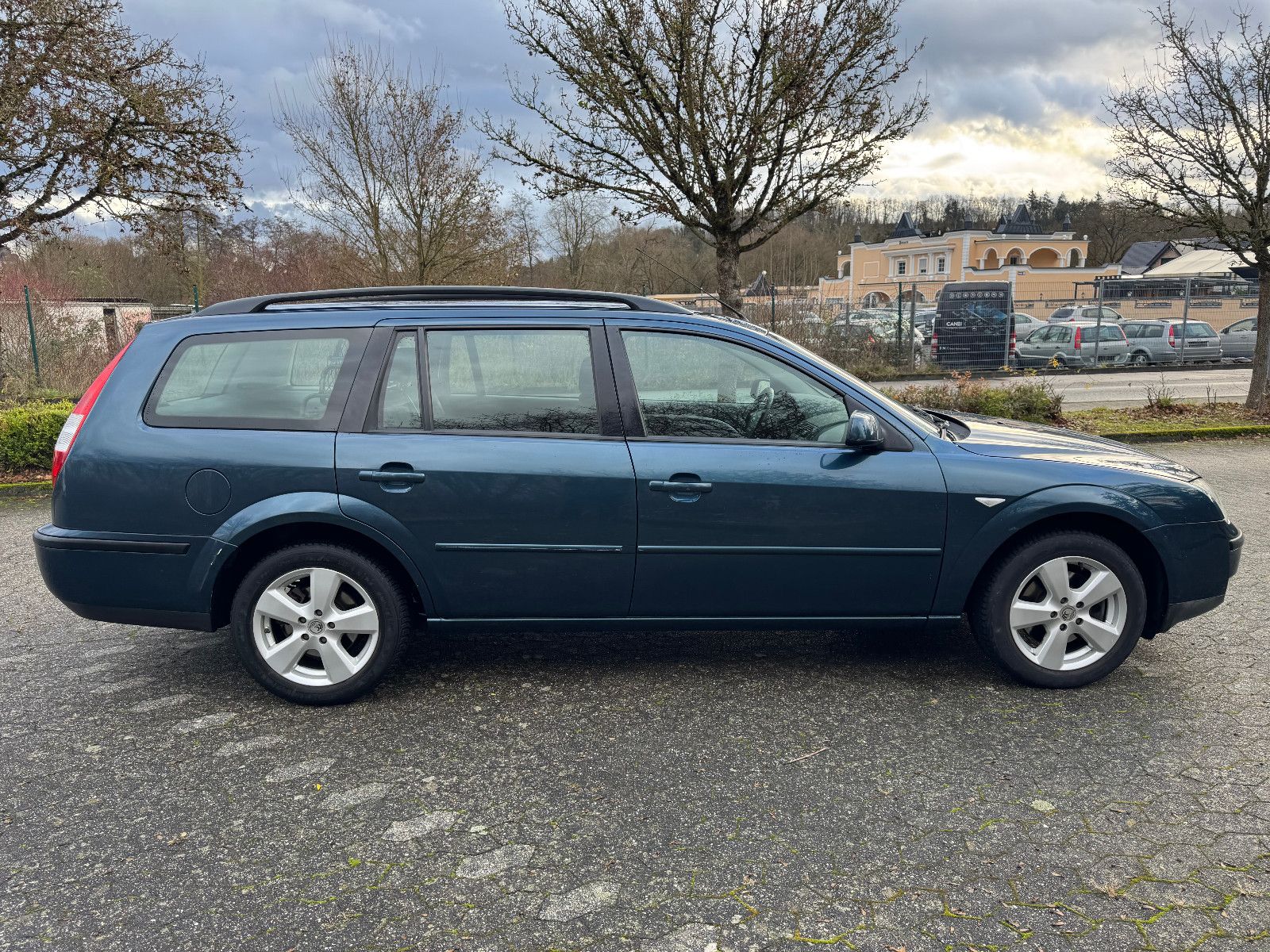 Ford Mondeo 1.8 Turnier Viva X !TÜV NEU/GARANTIE!