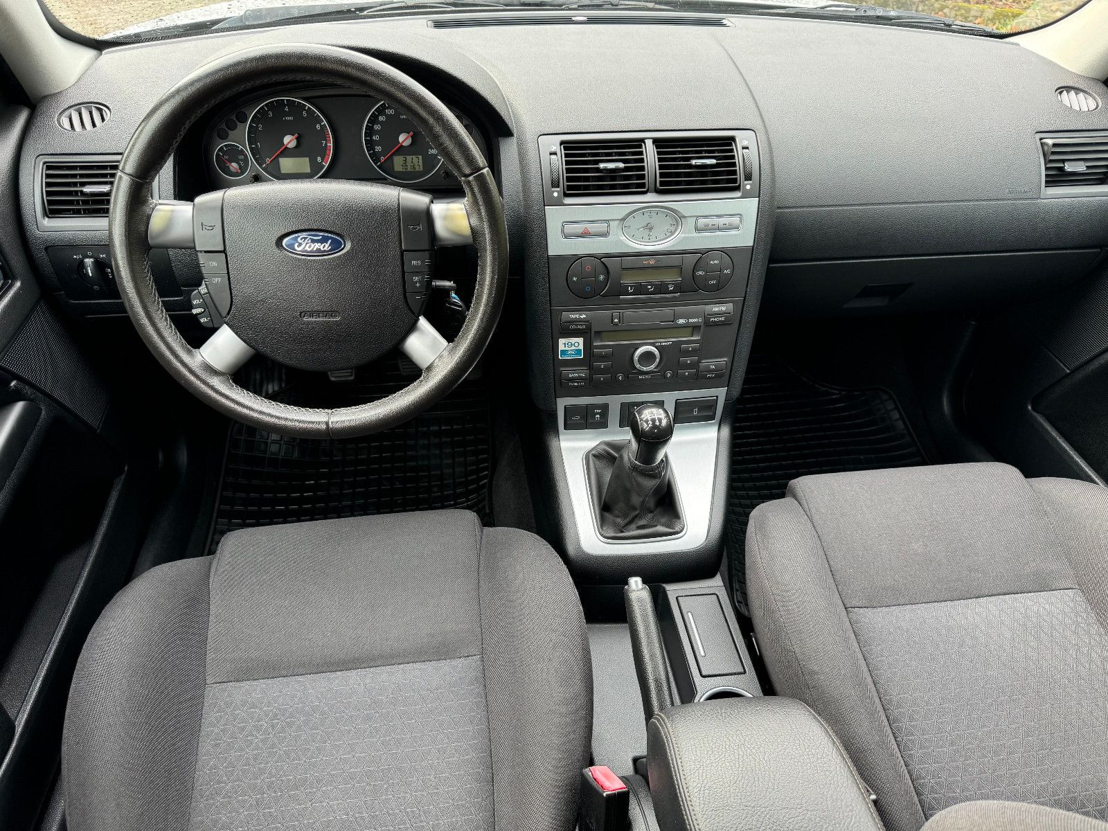 Ford Mondeo 1.8 Lim. Viva X TÜV NEU/GARANTIE/70TKM!