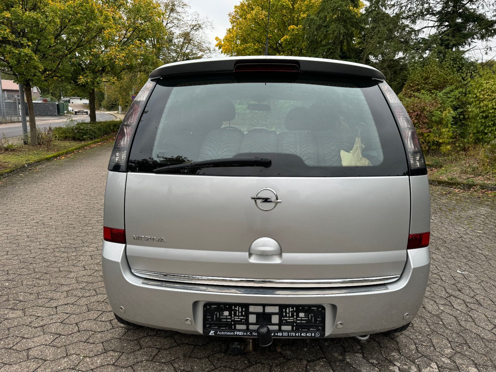 Opel Meriva 1.6 Cosmo Autom. TÜV NEU/ZAHNRIEMEN NEU!