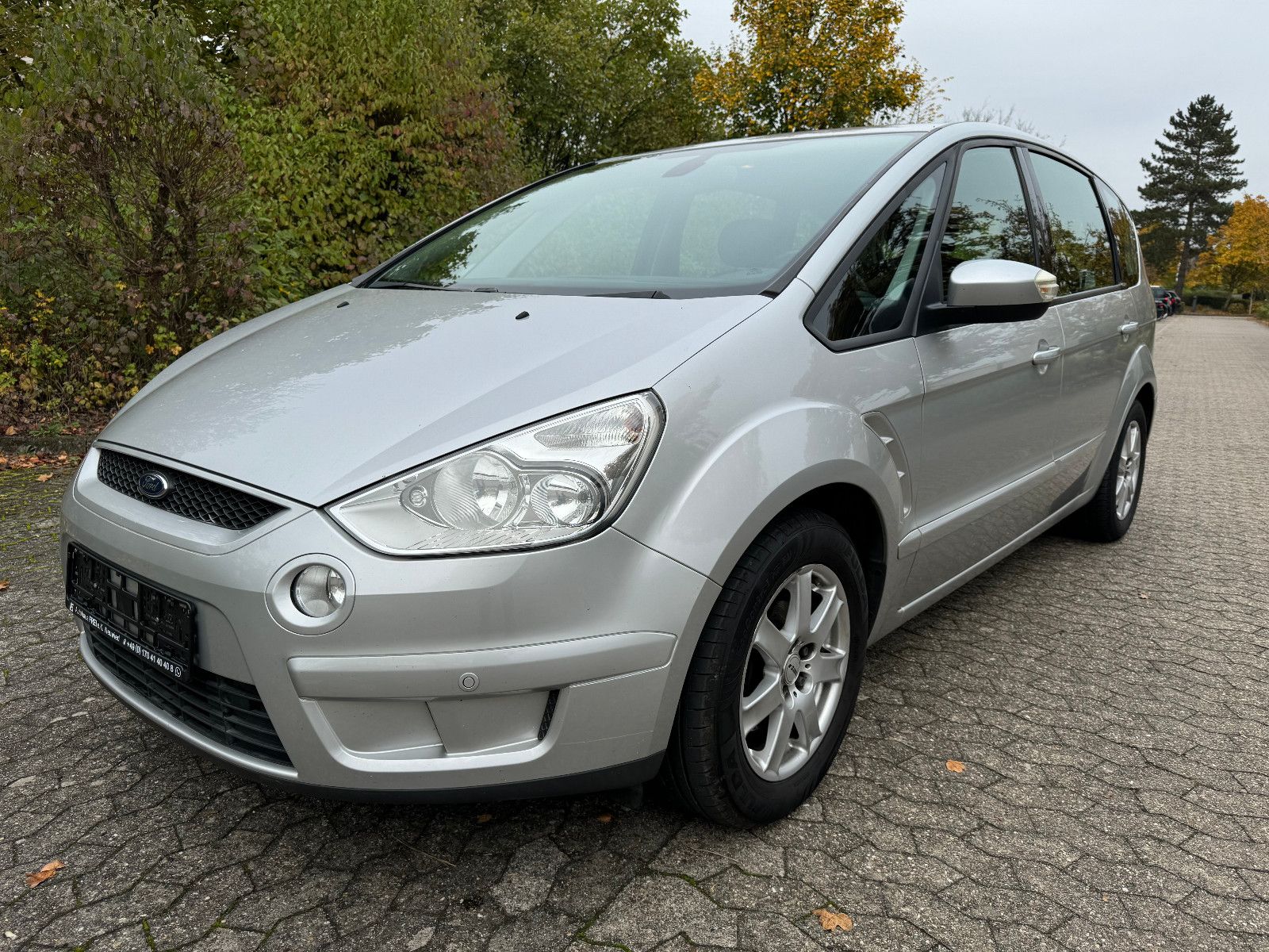 Ford S-MAX 2.0 Trend !TÜV NEU/Motor generalüberholt!