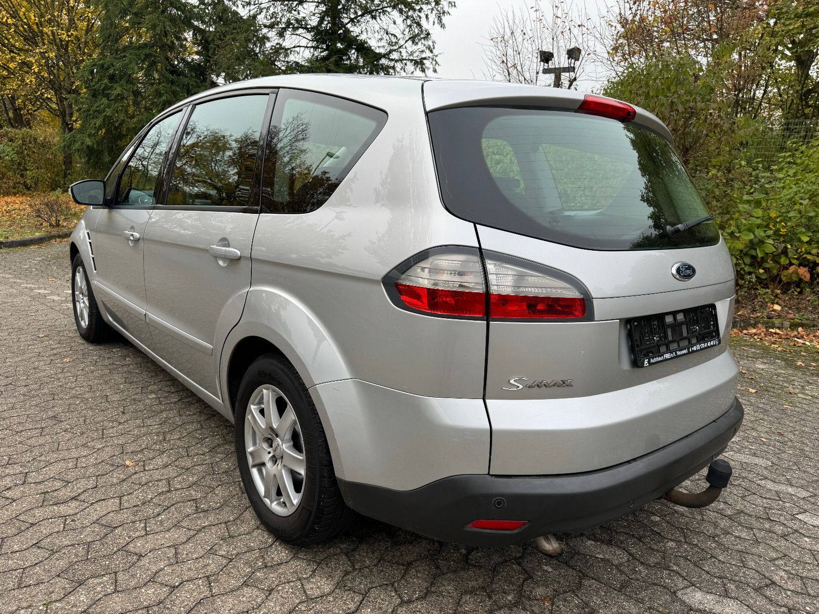 Ford S-MAX 2.0 Trend !TÜV NEU/Motor generalüberholt!