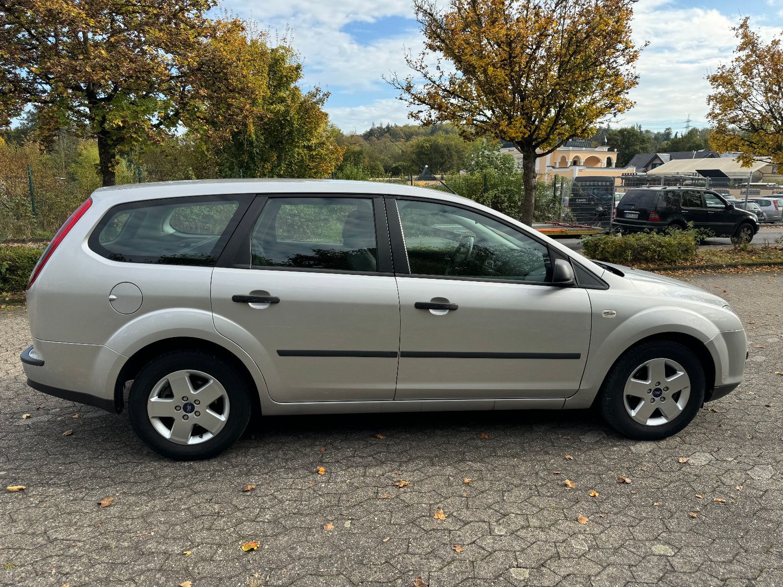 Ford Focus 1.6 Turnier Trend TÜV NEU/ZAHNR.NEU/GARANT