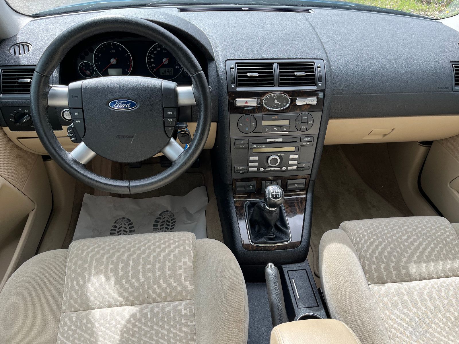 Ford Mondeo 3.0 Ghia LPG/TÜV NEU/GARANTIE/INSP.NEU!