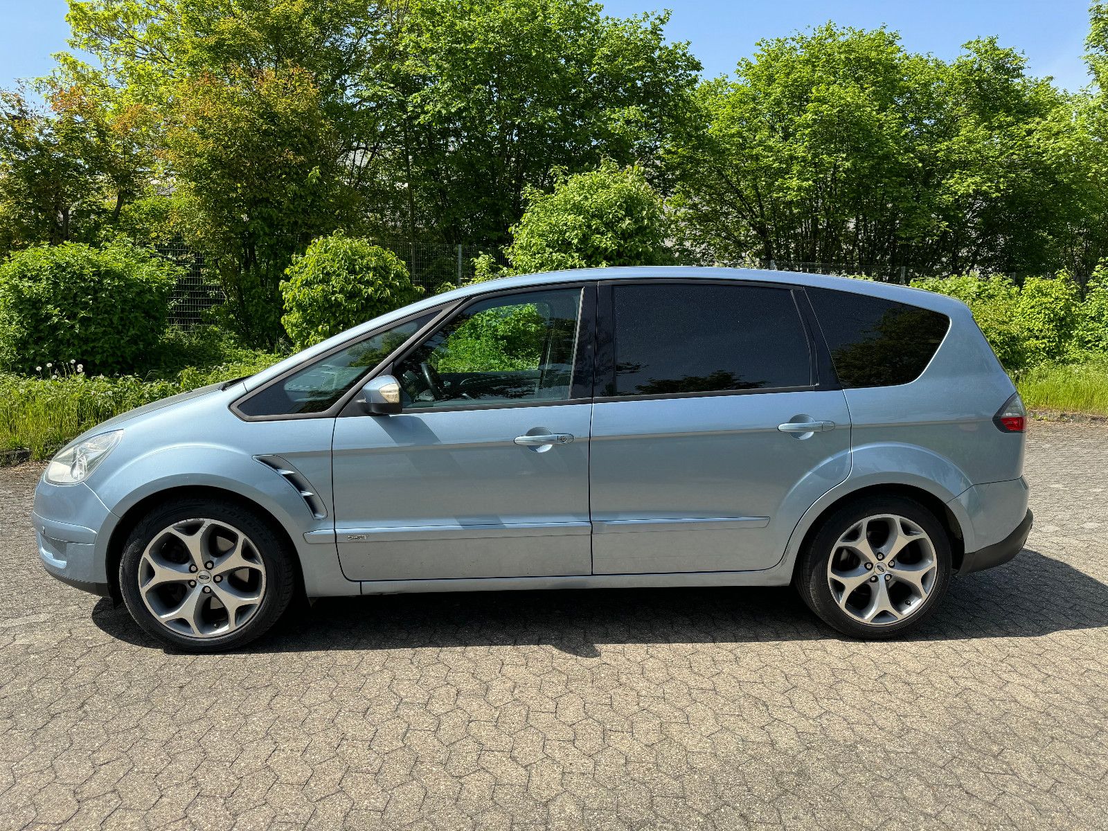 Ford S-MAX 2.5T Titanium TÜV NEU/ZAHNR.NEU/GARANTIE!