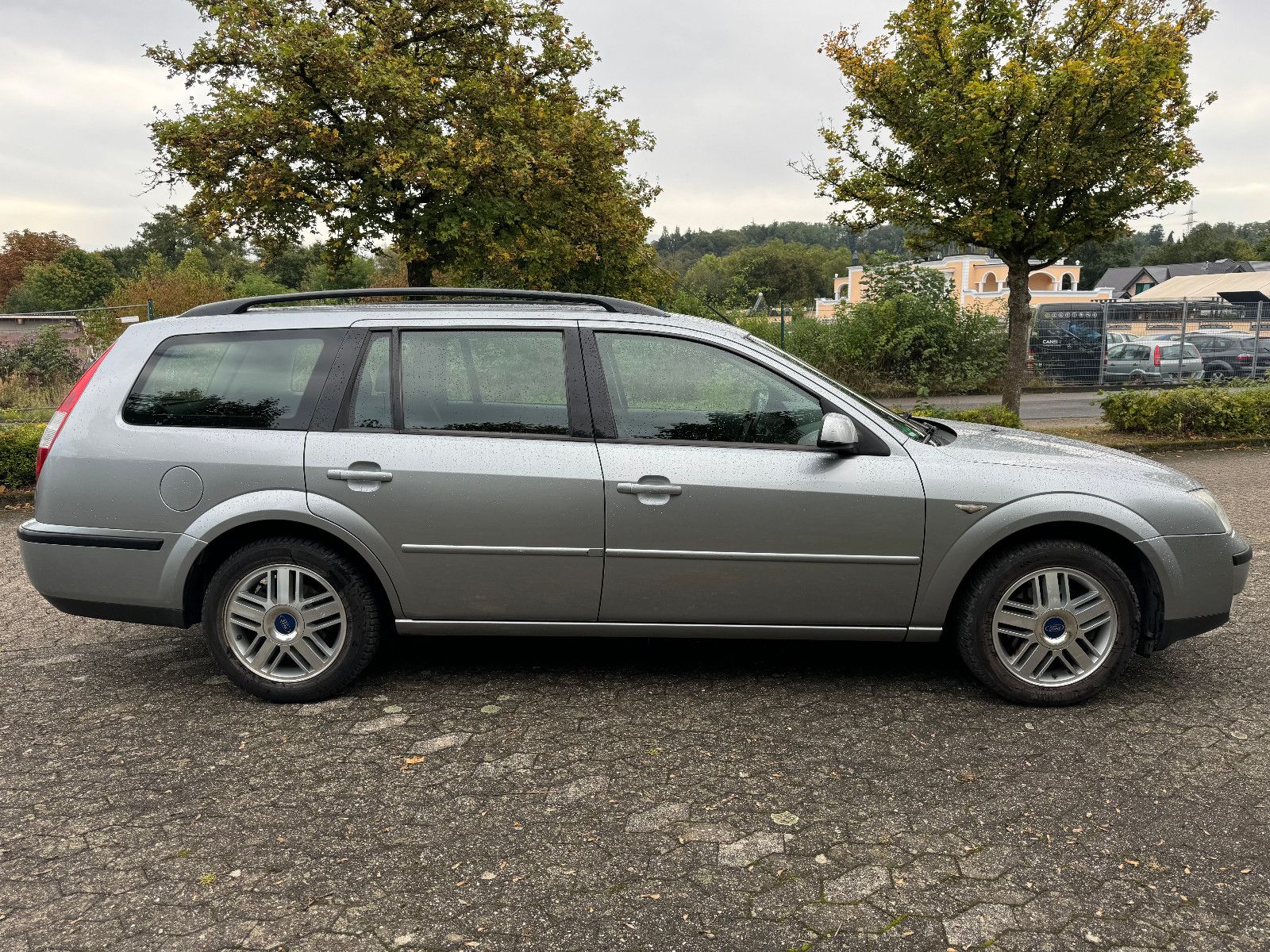 Ford Mondeo 2.0 Turnier Autom.Viva X TÜV NEU/GARANTIE