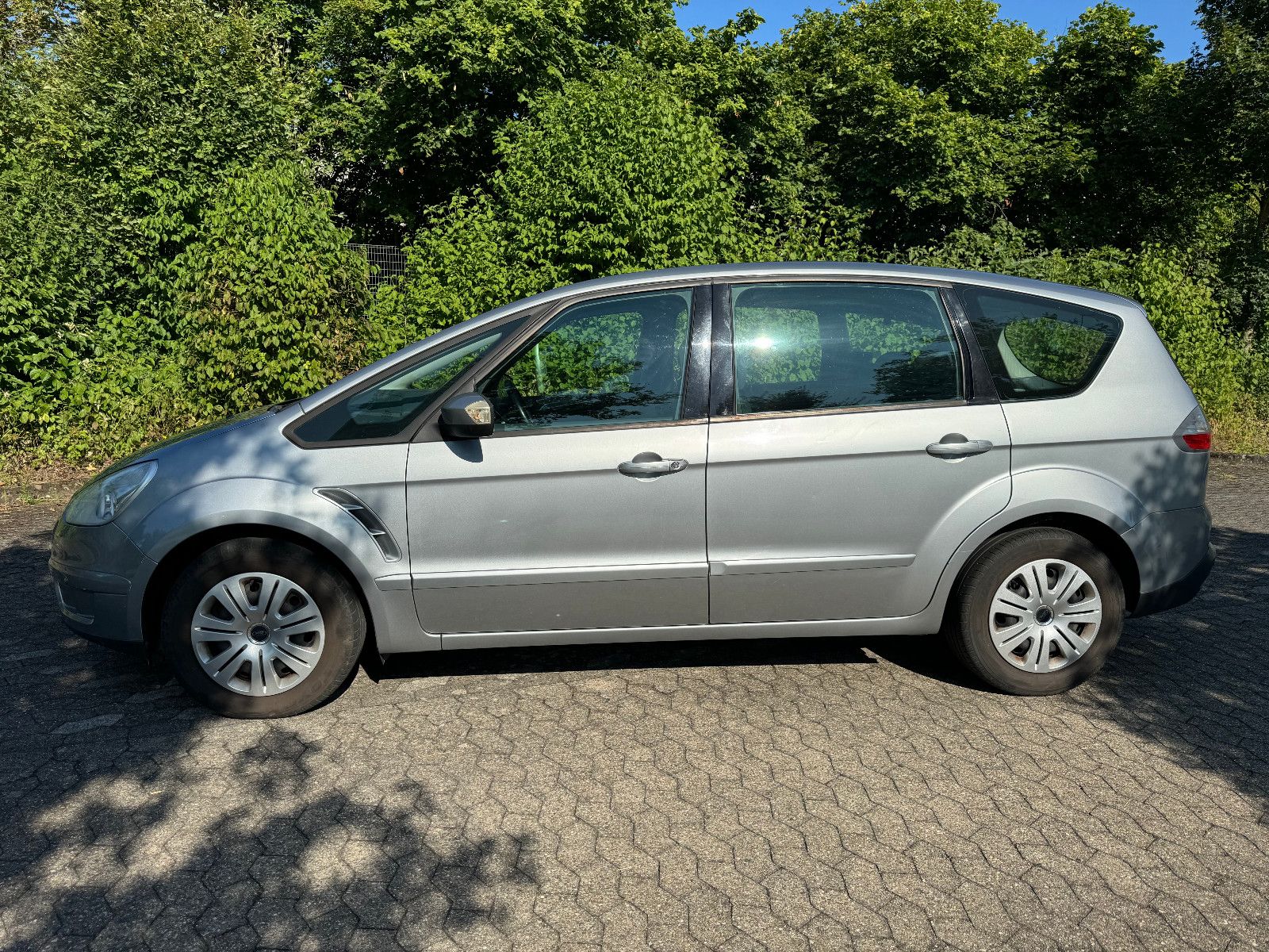 Ford S-Max 2.0 Trend TÜV NEU/INSPEKT.NEU/GARANTIE!