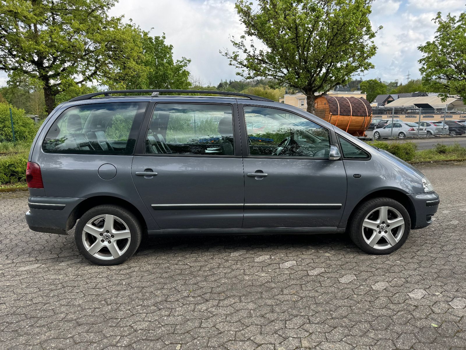 Volkswagen Sharan 1.9 TDI Highline TÜV NEU/ZAHNR.NEU/GARANT