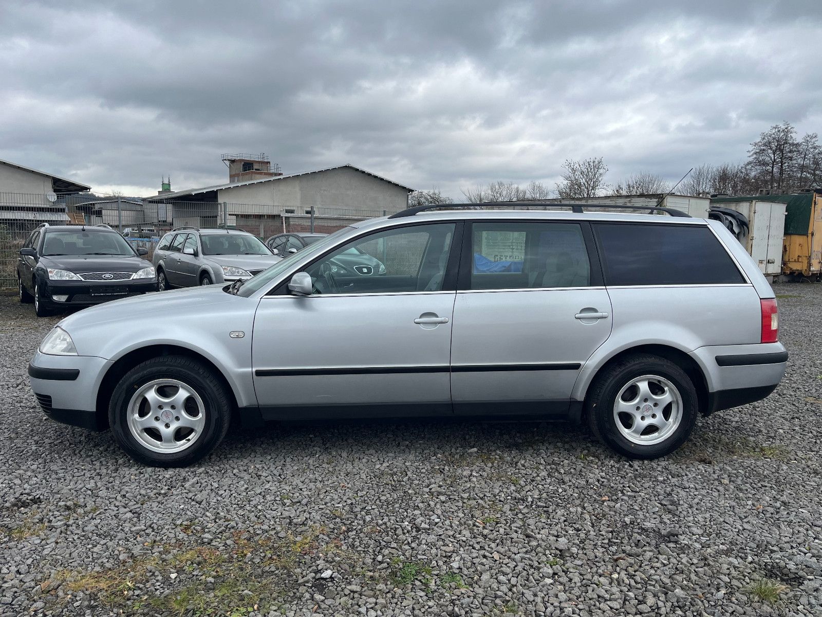 Volkswagen Passat 1.8T Variant Comfortline TÜV NEU/GARANTIE