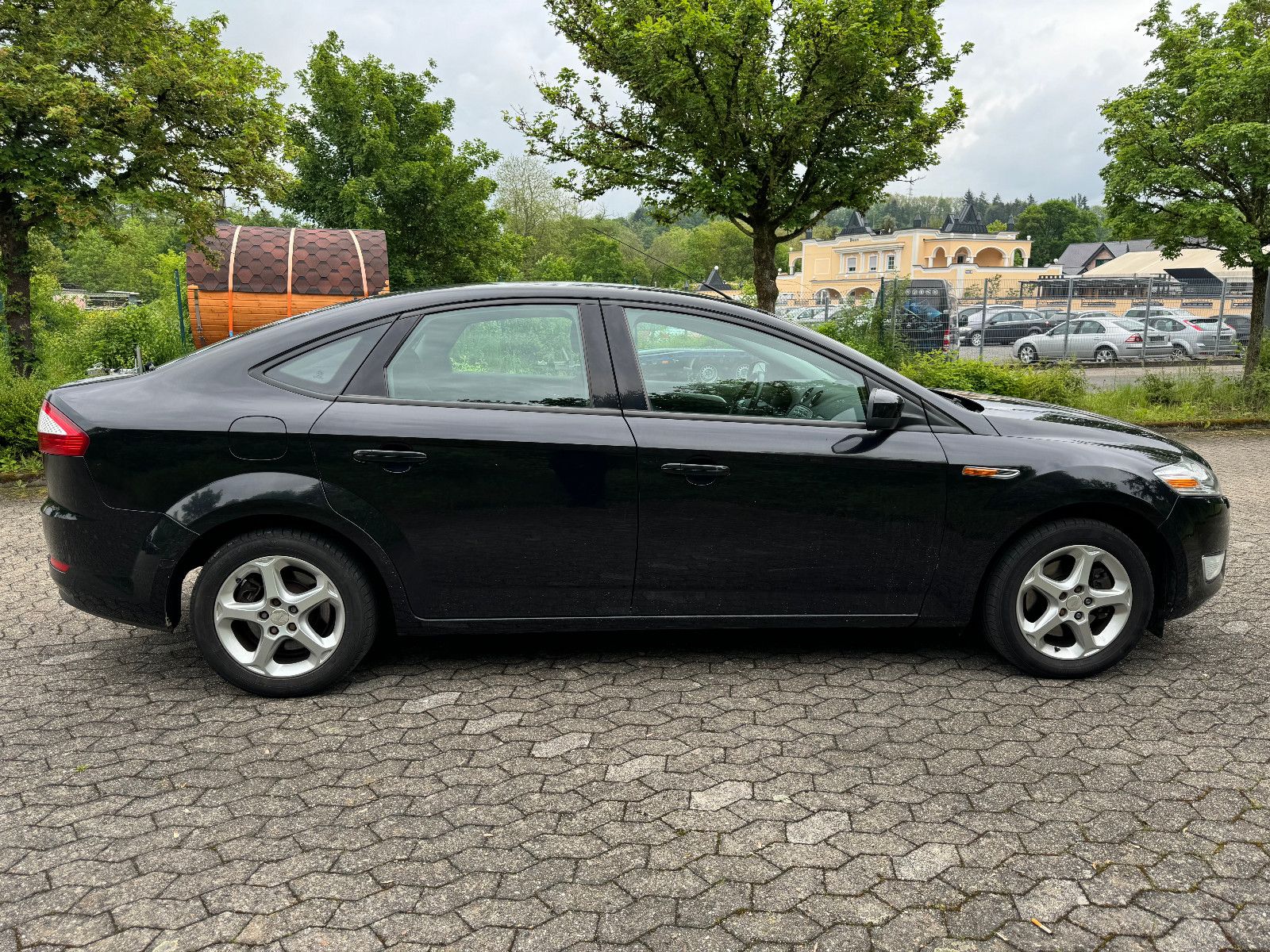 Ford Mondeo 1.6 Lim. Trend TÜV NEU/ZAHNR.NEU/GARANTIE